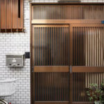 16 Stunning Modern Japandi Front Doors: A Fusion of Style and Functionality